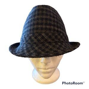 Fedora Grey/Black Checkered Excellent Condition